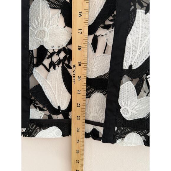 Ming Wang Openwork Floral Lace Monochrome Skirt Set Elegant Old Money S/M - Picture 7 of 12